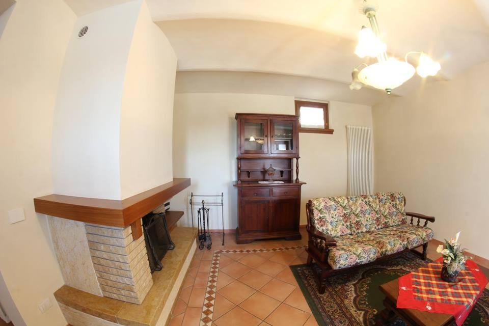 Residence Il Vigneto Lari Dış mekan fotoğraf